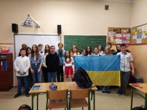 Szkolne obchody Dnia Wolności i Godności na Ukrainie
